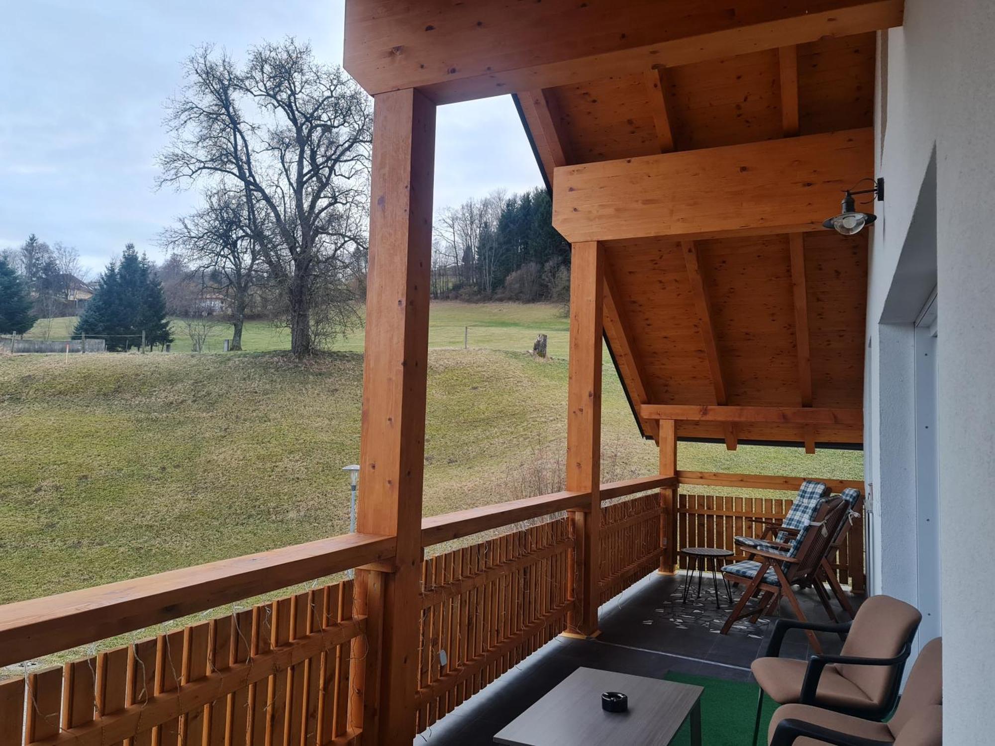 Has Apartment Traisen